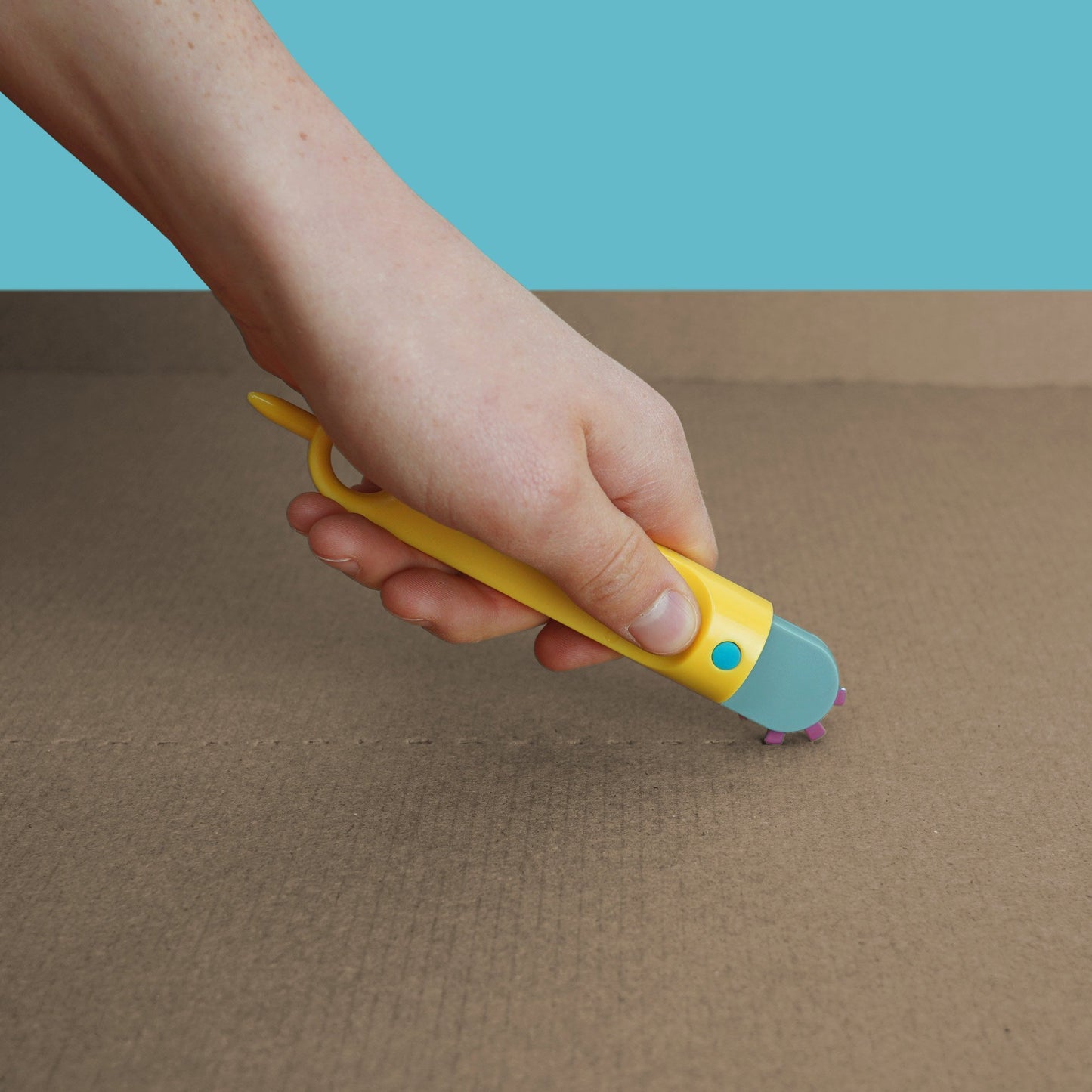 Fold Roller Tool - Makedo Cardboard Construction Tools