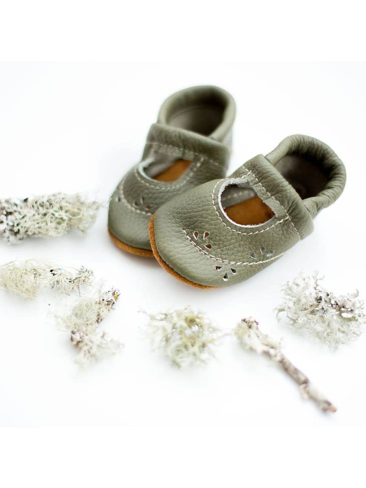 Starry Knight Designs - Ivy Janes - Multiple Sizes